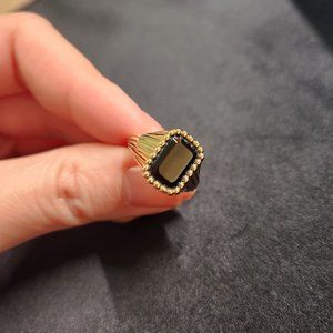 COPY - Mejuri x Jenna Lyons Gold Vermeil and Onyx Signet Ring in Size 4